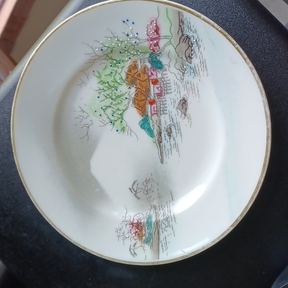 Vintage hand painted plate, 6", Japan - Picture 1 of 4